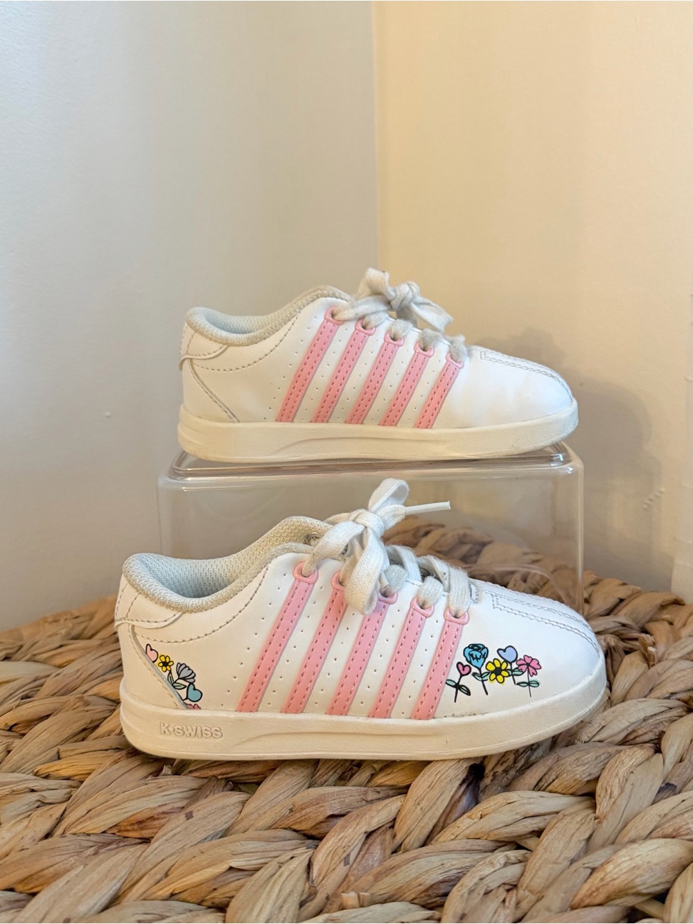 Toddler 9C Throwback K-Swiss White, Pink w/ Floral Accents